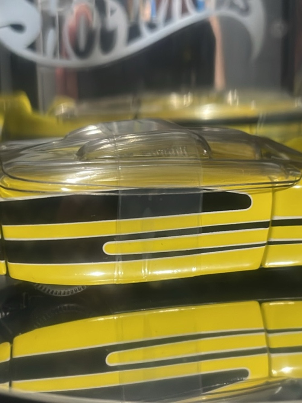 Hot Wheels - Picture 2 of 8